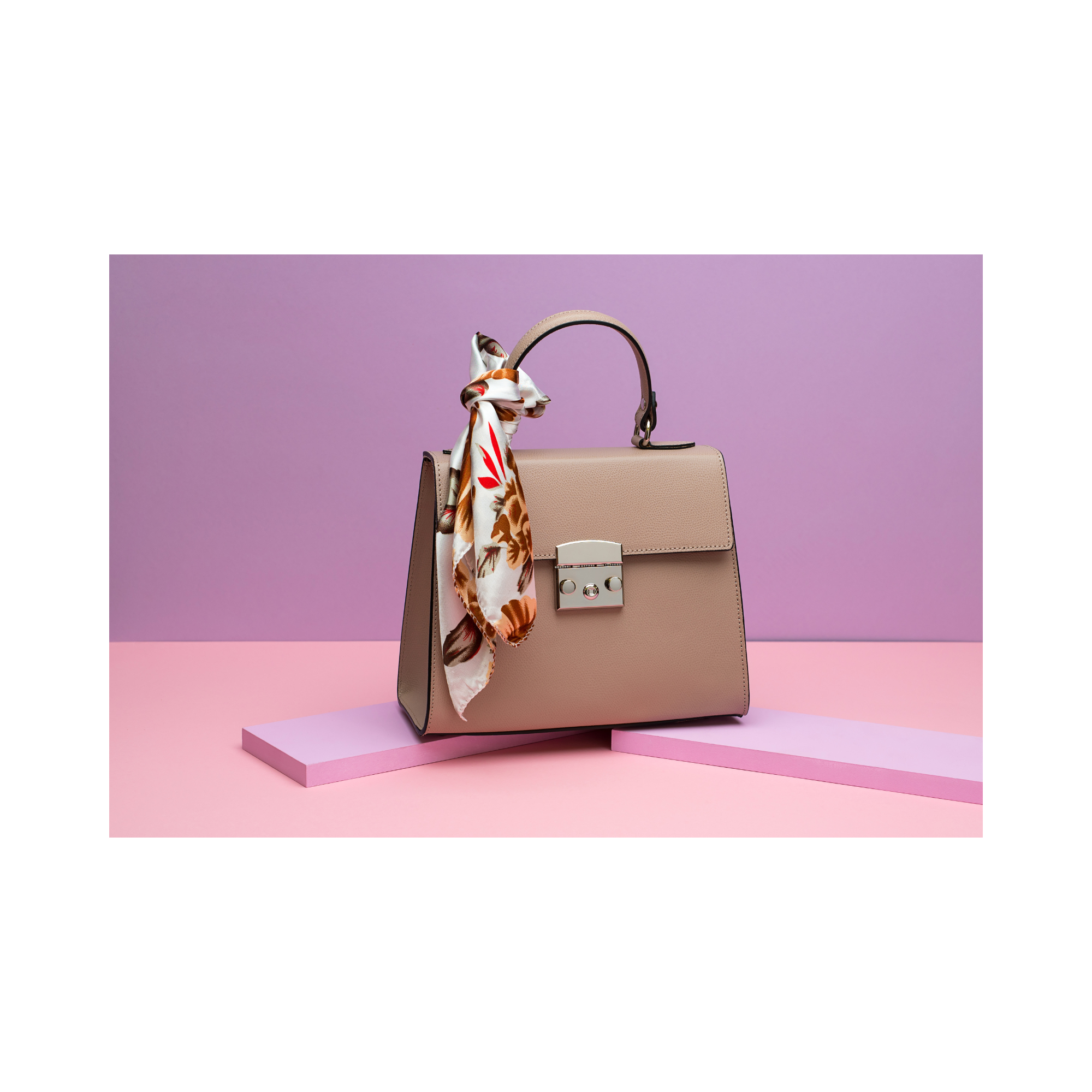 LEATHER BAG